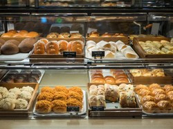 5 Toko Kue di Tangsel Ini Punya Roti Pisang Cokelat dan Srikaya Enak