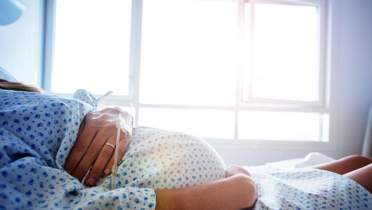 bayi terlilit tali pusar Bayi terlilit tali pusar