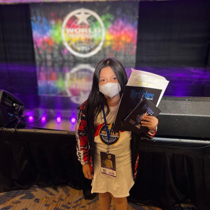 <p>Di usianya yang baru menginjak 7 tahun, Arsy Hermansyah sudah mengikuti kompetisi menyanyi tingkat internasional dalam festival World Championships of Performing Arts (WCOPA) Los Angeles, Amerika Serikat. (Foto: Instagram @ashanty_ash)</p>