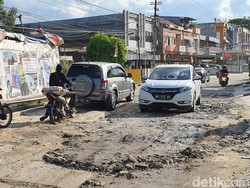 DPRD Pekanbaru Ingatkan Perbaikan Jalan Harus Prioritas