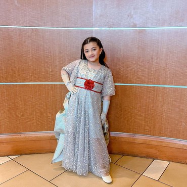 Keren, Arsy Hermansyah Masuk Semifinal Lomba Nyanyi di Amerika