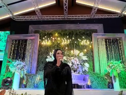 7 Potret Melly Goeslaw Turun Berat Badan 6 Kg Usai Operasi Bariatrik