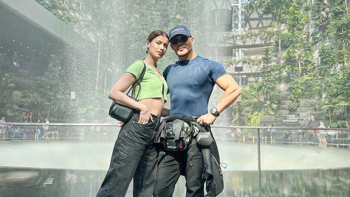 Potret Sabrina dan Deddy Corbuzier Setelah Menikah