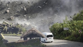 FOTO: Filipina Luluh Lantak Dientak Gempa Magnitudo 7,1