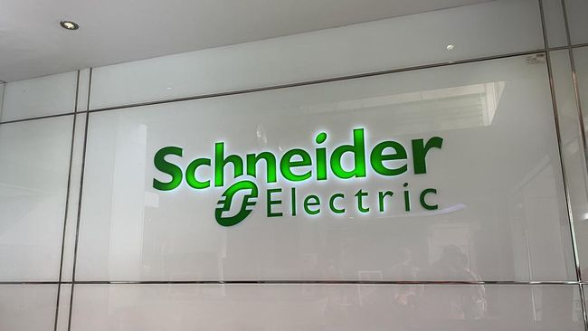 Pabrik Pintar Schneider Targetkan Netralitas Karbon pada 2025