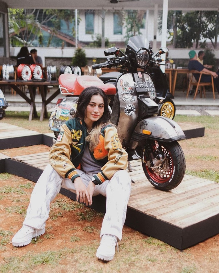 Sintya Marisca Sintya Marisca