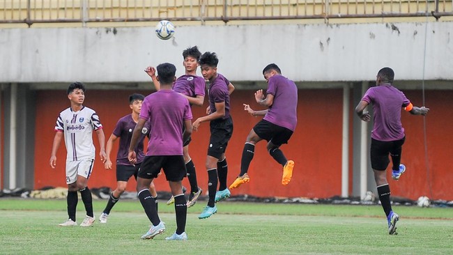 Timnas Indonesia U-16 menang atas Filipina pada pertandingan pertama Grup A Piala AFF U-16 2022.