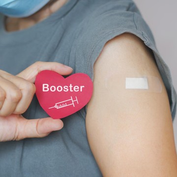 img-title Siap-siap Golongan Usia Ini Sudah Bisa Booster Kedua Vaksin COVID, Beauties! Cek Selengkapnya di Sini