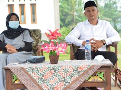 Saat Anak Menang Lawan Ibunda Dalam Tarung Pilkades di Pangandaran