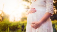 Kisah Unik Bunda Dwi, 7 Tahun Nantikan Anak Malah Tak Sadar Telah Hamil 7 Bulan