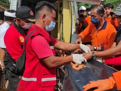 Jasad Perempuan di Titi Gantung Cau Belayu Diduga Korban Bunuh Diri