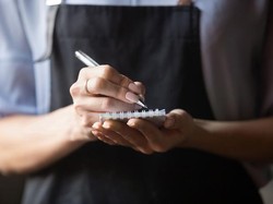 Sekeluarga Kompak Nipu! Modus Komplain Pesanan Tak Enak