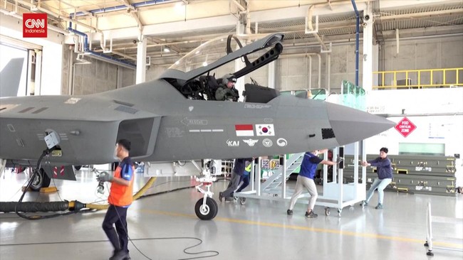Menhan Prabowo Subianto menegaskan Indonesia akan memenuhi komitmen pembayaran proyek jet tempur KF-21 Boramae kolaborasi RI dengan Korea Selatan.