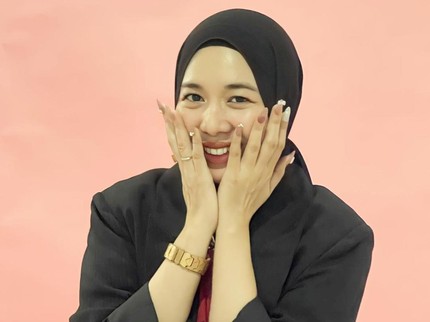 Curhat Bunda Influencer, Pernah Dibayar Senyuman Tapi Kini Raih Rp10 Juta per Bulan