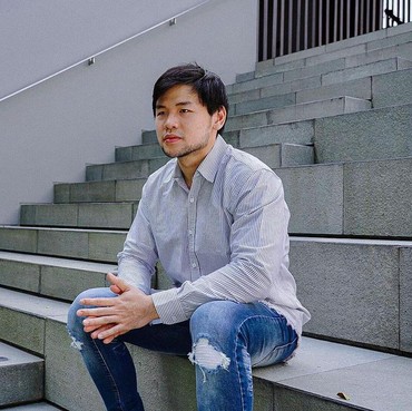 Rayakan Ultah Nenek, Nicholas Sean Ditemani Pacar Baru?