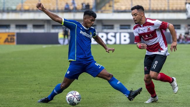 Pertandingan Alot, Madura United Ditahan Persita