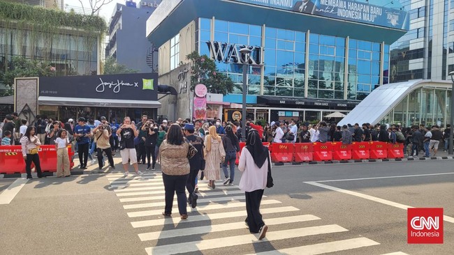 Ridwan Kamil menawarkan tempat alternatif pengganti Citayam Fashion Week.