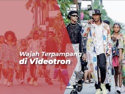 Keren Abis! Gaya Bonge Cs Catwalk Bareng Model Profesional di Kuningan