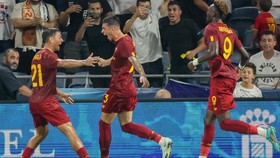 Dybala Assist, Roma Bungkam Tottenham di Israel