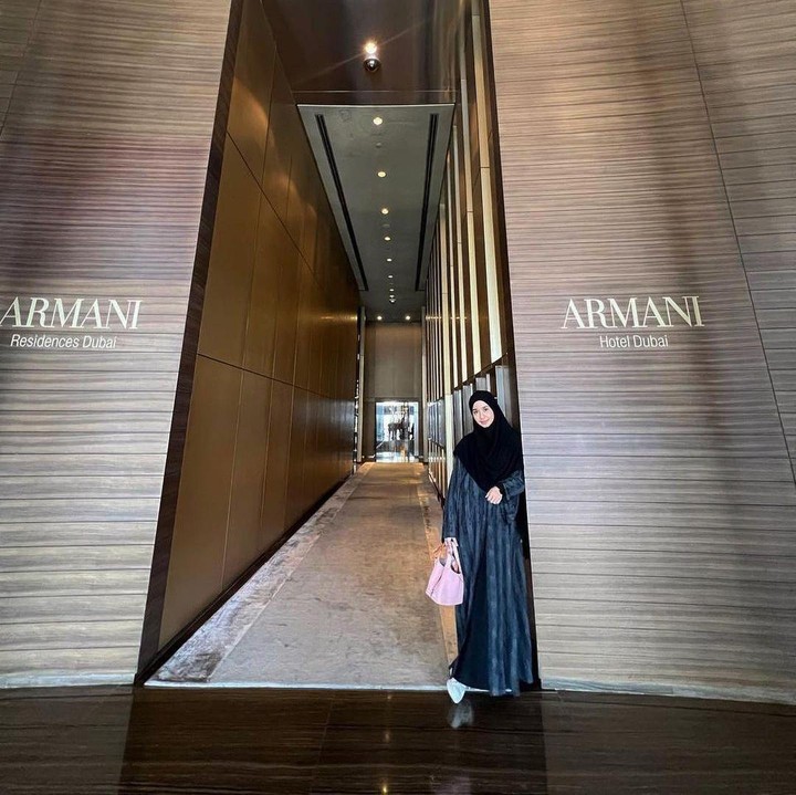 <p>Potret Bella yang terbaru ini diunggah setelah mucul gosip dirinya dinikahi seorang pangeran Dubai. Melalui asistennya, Bella telah membantah kabar tersebut. (Foto: Instagram @laudyacynthiabella)</p>