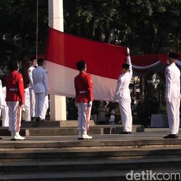 10 Contoh Teks Amanat Pembina Upacara 17 Agustus 2024 yang Singkat dan Menyentuh