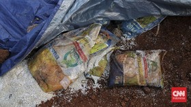 Polri: Total Beras Bansos yang Dikubur di Depok 3.675 Kilogram