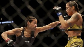 Hasil UFC 277: Nunes Sukses Balas Dendam, Pena Berdarah-darah