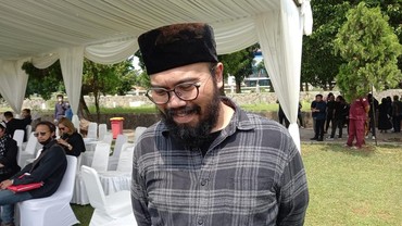 Ibu Gitaris Dewa 19 Susul Kepulangan Suami yang Meninggal Usai Kecelakaan