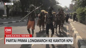 VIDEO: 2000 Kader Partai Prima Longmarch Menuju Kantor KPU