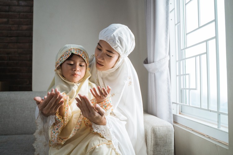 25 Surat Pendek Juz Amma yang Mudah Dihafal, Bisa Diajarkan pada Anak