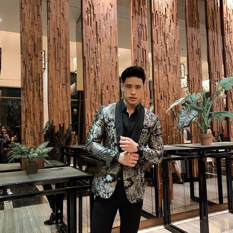 Enrique Dustin