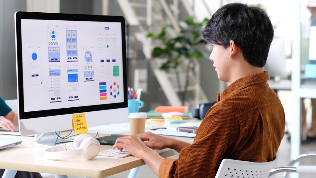 10 Sektor Pekerjaan dengan Gaji Tertinggi di RI per November 2025