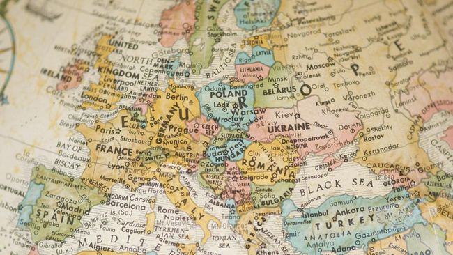Kebijakan ini bagian dari sistem visa baru untuk memasuki negara-negara Uni Eropa yang disebut European Travel Information and Authorisation System (ETIAS).