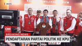 VIDEO: PKP Mendaftar ke KPU Setelah PDIP
