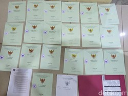 BPN Serahkan 305 Sertifikat Tanah di Lampung