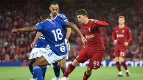 Liverpool Dibantai Strasbourg 0-3 di Anfield