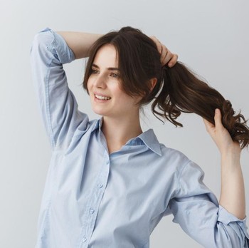 Bye Bad Hair Day! Ini Rahasia 'Sat-Set' Styling Rambut Tanpa Merusaknya