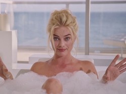 Margot Robbie Akui Adegan Telanjang di Wolf of Wall Street Idenya