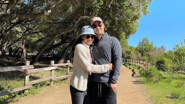 Maudy Ayunda dan Jesse Choi