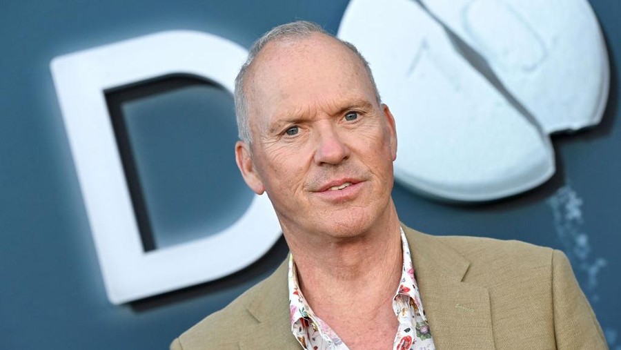 LOS ANGELES, CALIFORNIA - JUNE 14: Michael Keaton attends the Special Screening and Q&A Event for Hulu's 