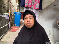 Harapan Mursideh yang Akses Rumahnya Ditembok Tetangga Sendiri