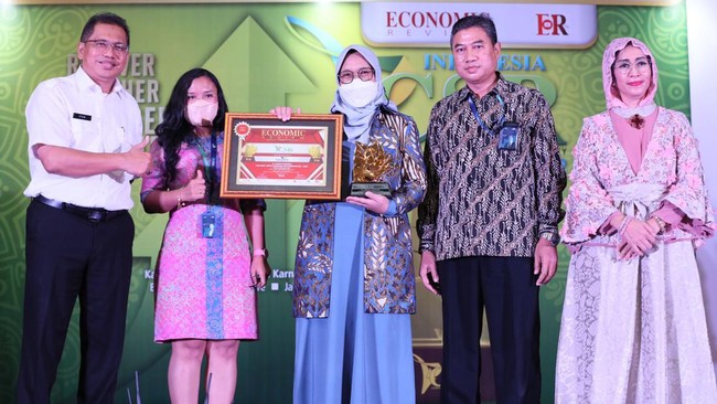 Program TJSL Taspen berhasil menyabet penghargaan The Best Sustainable Development Goals Program Implementation 2022 dalam ajang ICSRA-V-2022.