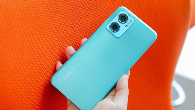 Redmi 10 5G tersedia pilihan 4GB/128GB dan 6GB/512GB di Indonesia.