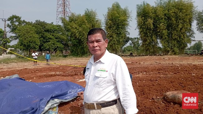 Pengacara JNE dan Rudi Samin selaku pemilik lahan berdebat soal penguburan bansos di Depok, Jawa Barat.