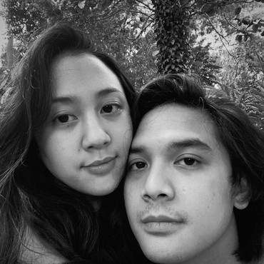 Proses Cerai, 7 Potret Kemesraan Sherina Munaf & Baskara Mahendra Tinggal Kenangan