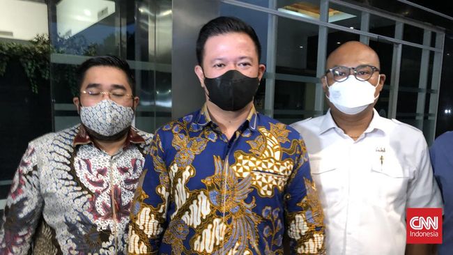 Pengacara Bharada E Mengundurkan Diri di Kasus Penembakan Brigadir J Tim Kuasa Hukum Bharada E mengundurkan diri dari kasus penembakan Brigadir J hari ini, Sabtu (6/8).