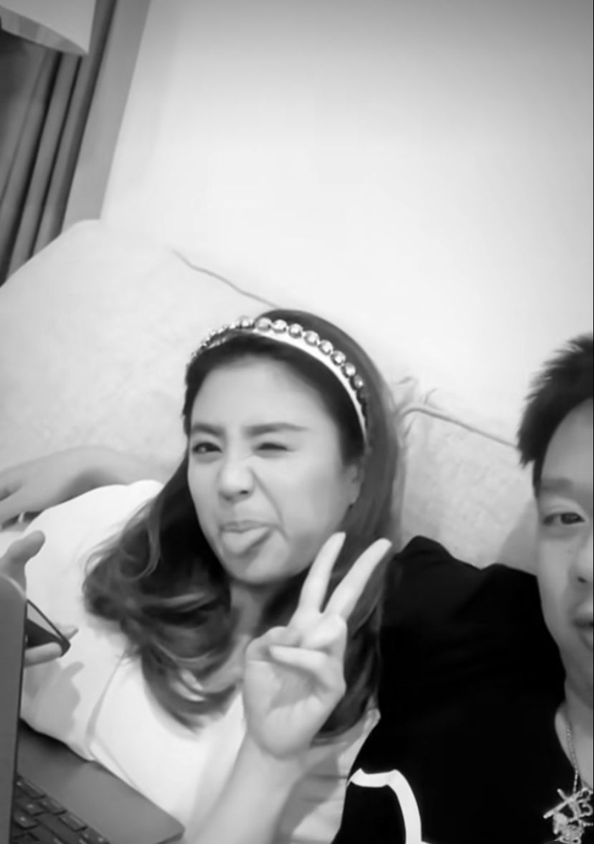 Valencia Tanoe dan Kevin Sanjaya