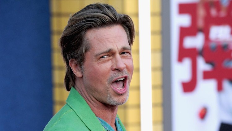 LOS ANGELES, CA - AUGUST 01:  Brad Pitt attends the Los Angeles Premiere Of Columbia Pictures' 