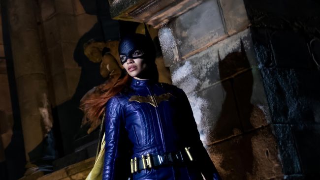 Dua sutradara Batgirl buka suara setelah film tersebut batal tayang di bioskop maupun di layanan streaming.