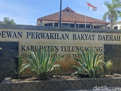 Korban Dugaan Pelecehan Anggota DPRD Tulungagung Penuhi Panggilan BK
